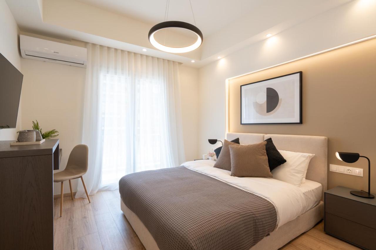 Newly Renovated 2 Bedroom Apartment, 5Min To Metro Athen Exterior foto